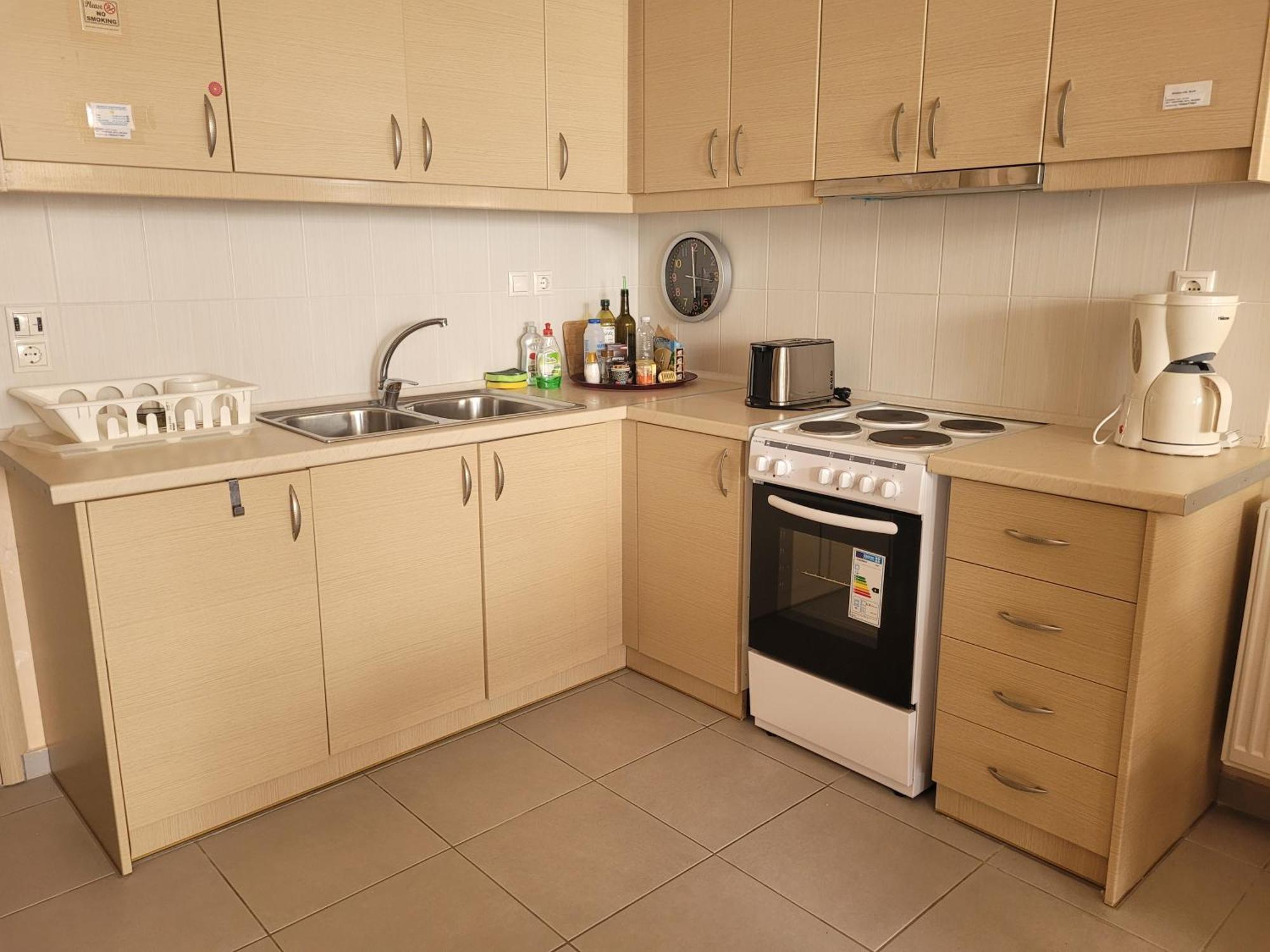 Family Apartment Derveni Exterior photo